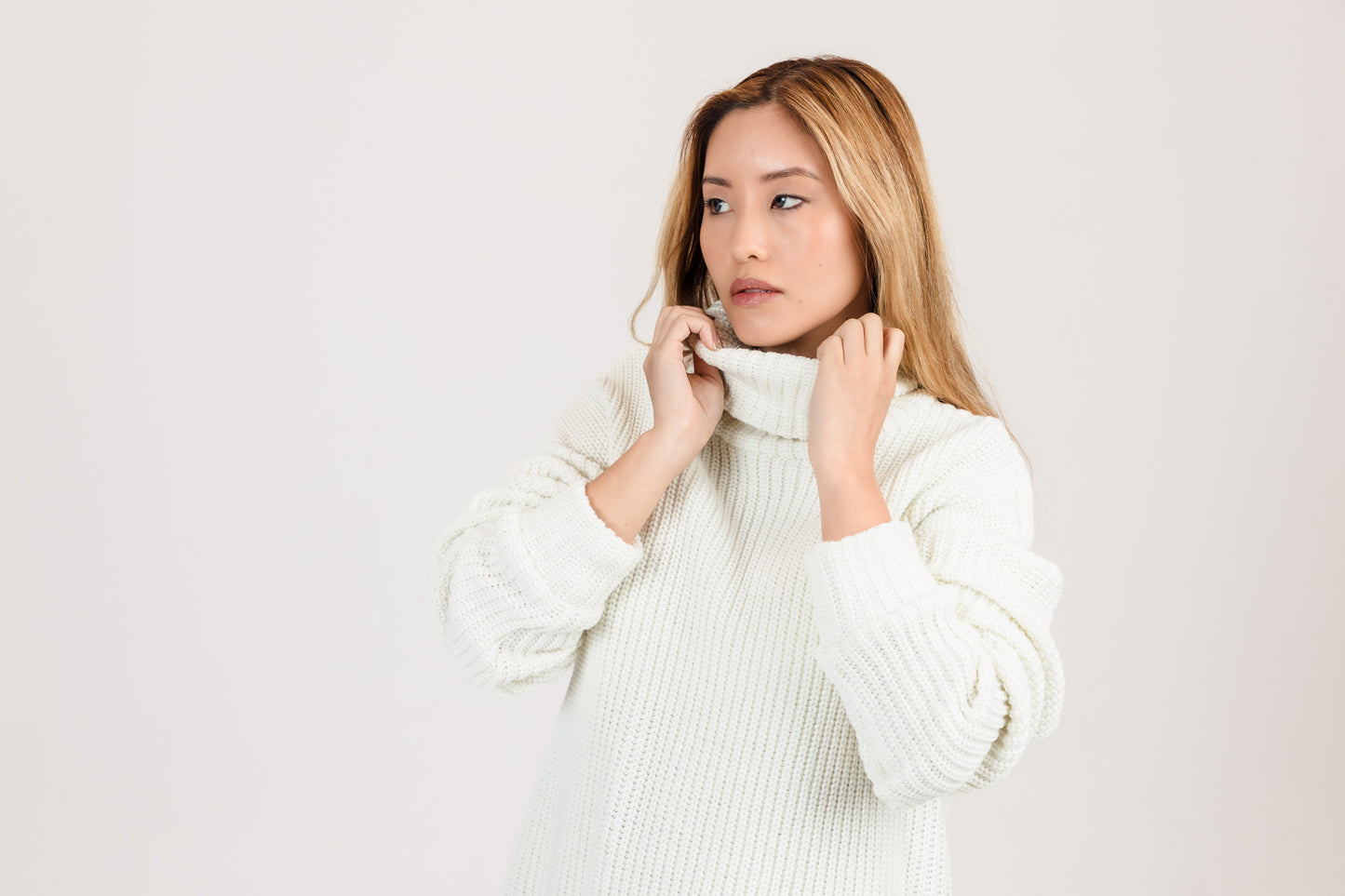 Oversized Ribbed Turtleneck Sweater